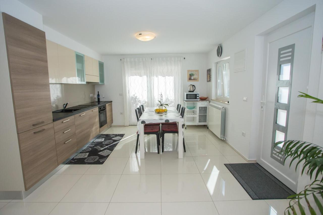 Zagar Apartment Poreč Eksteriør billede