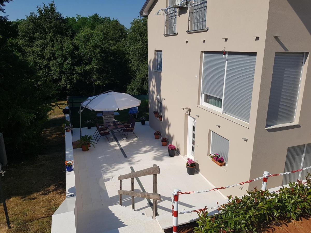 Zagar Apartment Poreč Eksteriør billede